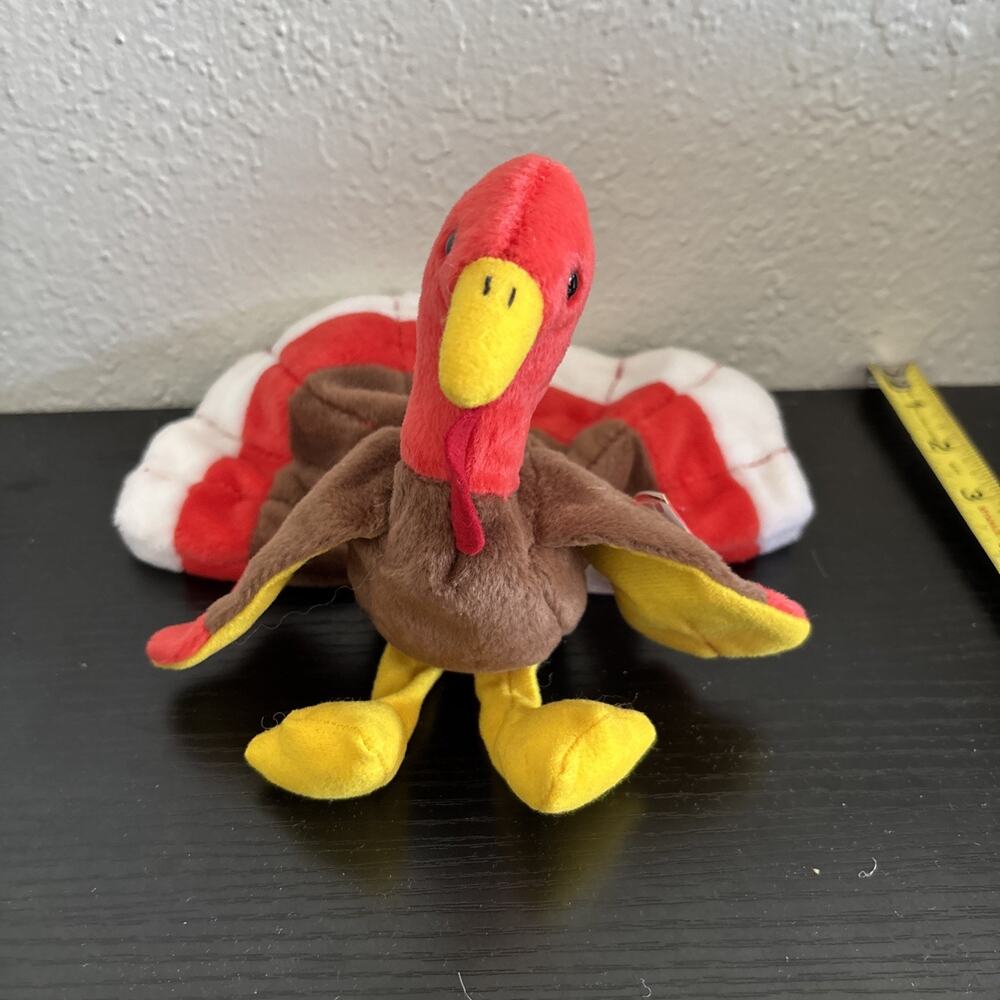 TY Beanie Baby – GOBBLES the Turkey - DOB November 27, 1996